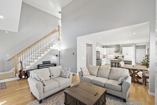 7 Baldwin Ct 7, Harvard, MA 01451