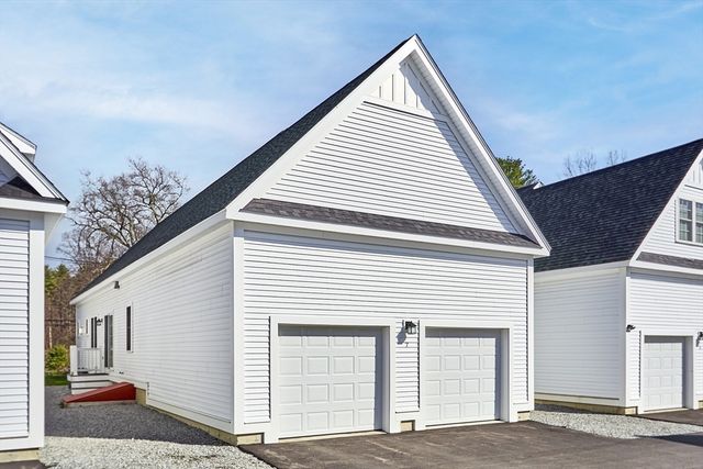 7 Baldwin Ct 7, Harvard, MA 01451