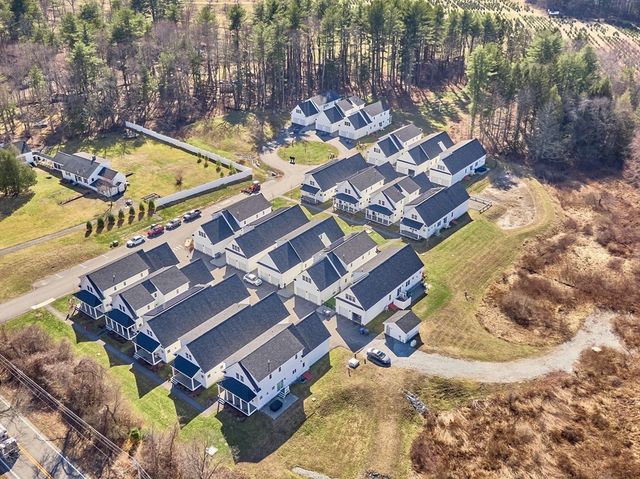 7 Baldwin Ct 7, Harvard, MA 01451