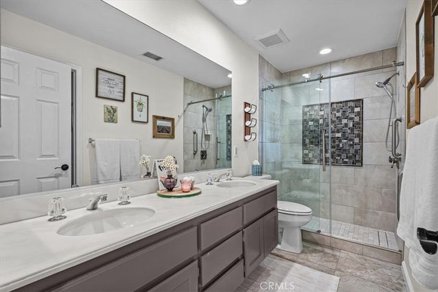 255 Calle Del Verano, Palm Desert, CA 92260