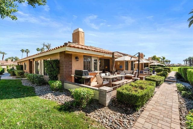255 Calle Del Verano, Palm Desert, CA 92260