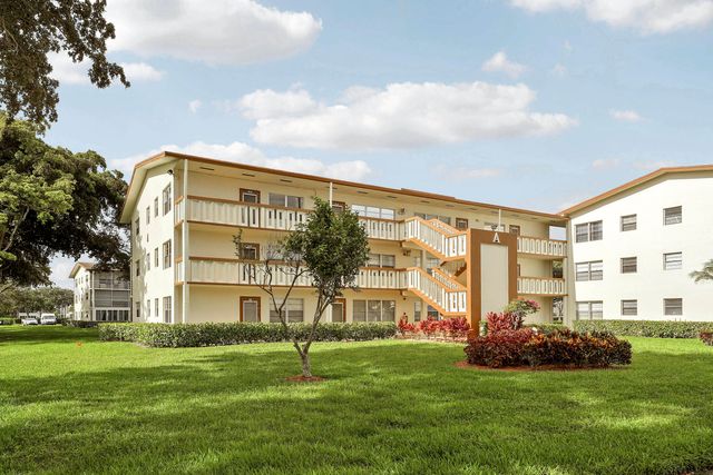 16 Mansfield A, Boca Raton, FL 33434