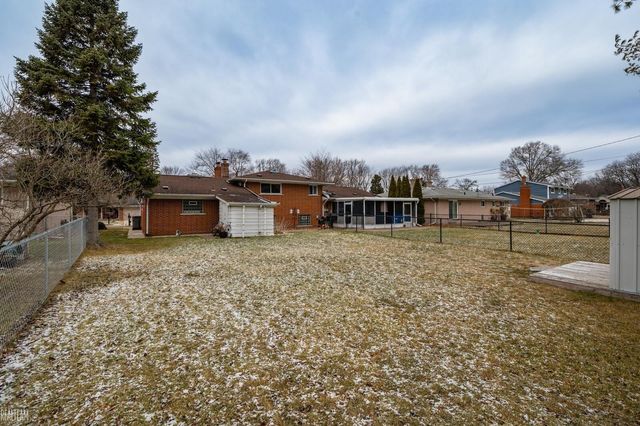 37578 Ladue Street, Clinton Twp, MI 48036