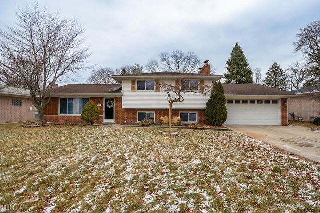 37578 Ladue Street, Clinton Twp, MI 48036