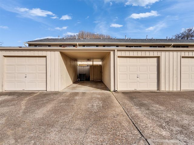 6455 Burgoyne Road 28, Houston, TX 77057