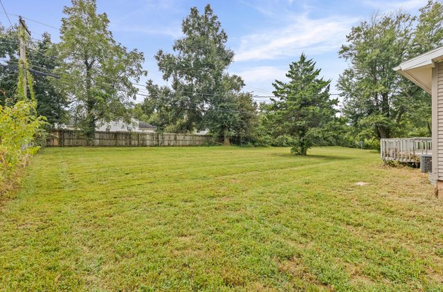 109 MOHAWK AVE, Columbia, MO 65202