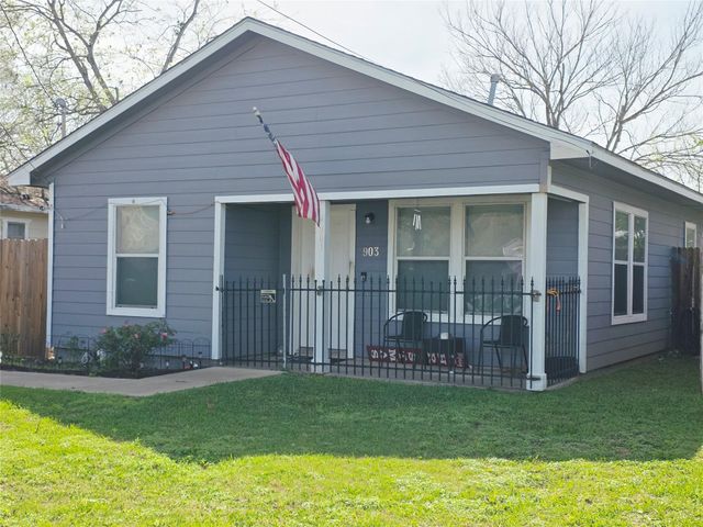 903 Fields Street, Richmond, TX 77469