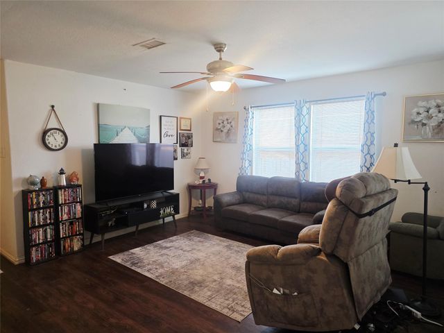 903 Fields Street, Richmond, TX 77469