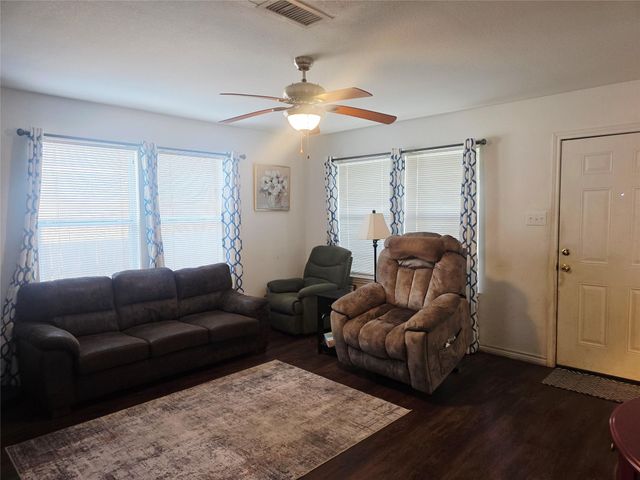 903 Fields Street, Richmond, TX 77469