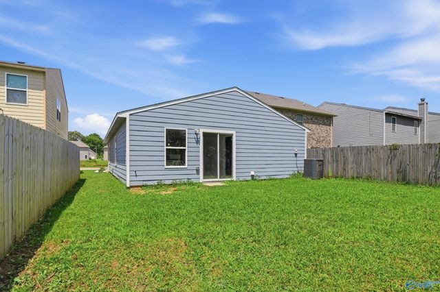 277 Bermuda Lakes Drive, Meridianville, AL 35759