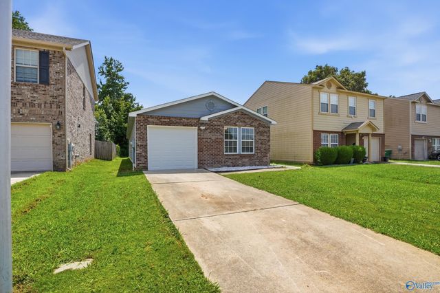 277 Bermuda Lakes Drive, Meridianville, AL 35759
