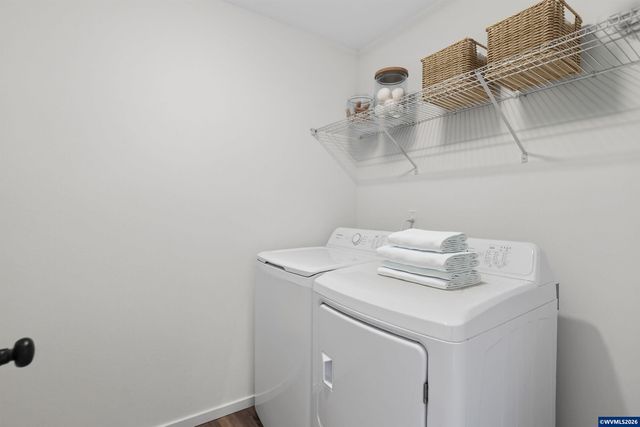 1057 Cardinal St, Woodburn, OR 97071
