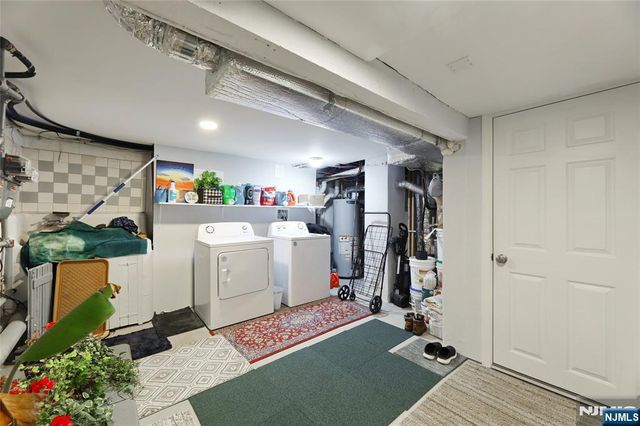 592 Broad Street, Carlstadt, NJ 07072