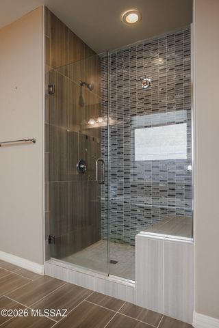 11100 N Delphinus Street, Oro Valley, AZ 85742