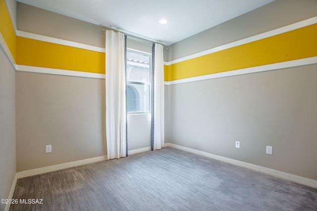 11100 N Delphinus Street, Oro Valley, AZ 85742