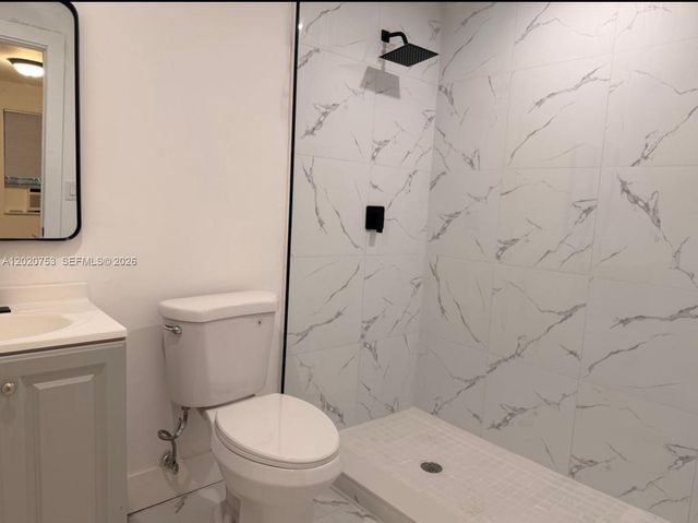 45 NE 60th St 45, Miami, FL 33137