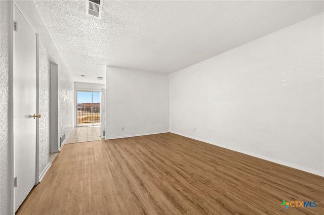 1901 Cedarhill Drive, Killeen, TX 76543