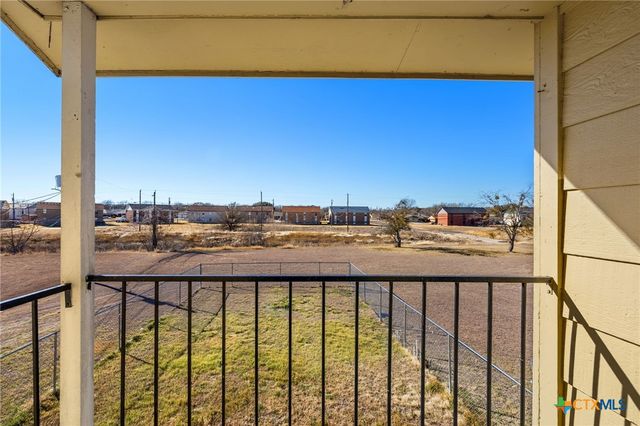 1901 Cedarhill Drive, Killeen, TX 76543