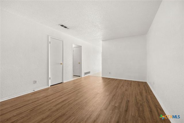 1901 Cedarhill Drive, Killeen, TX 76543