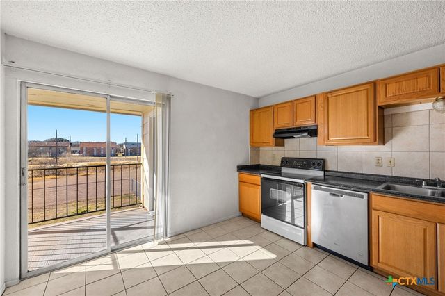 1901 Cedarhill Drive, Killeen, TX 76543