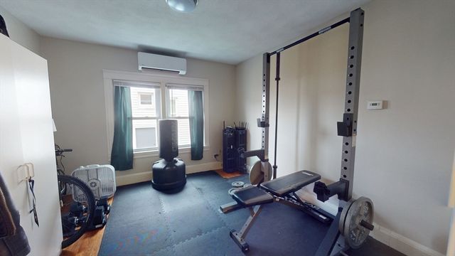 37 Willis Ave 1, Medford, MA 02155