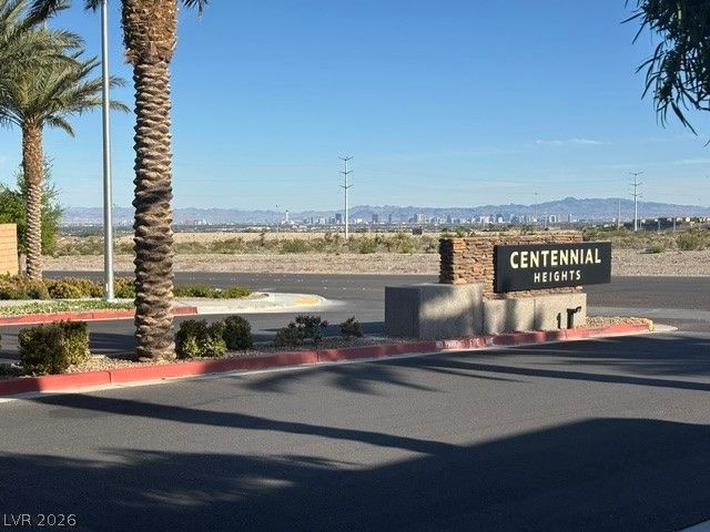 6150 Foxes Dale Street, Las Vegas, NV 89166