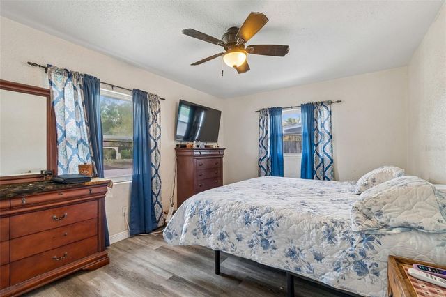 1409 NELSON AVENUE, Clearwater, FL 33755