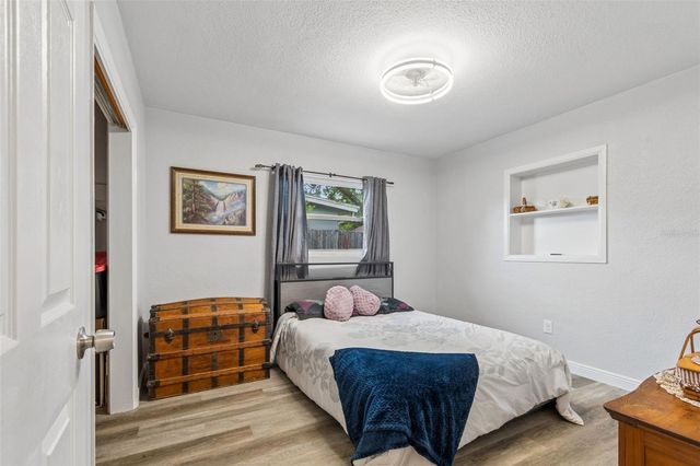 1409 NELSON AVENUE, Clearwater, FL 33755