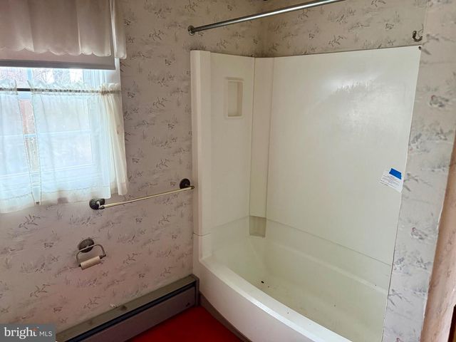 127 HIGHLAND AVE, Pennsville, NJ 08070