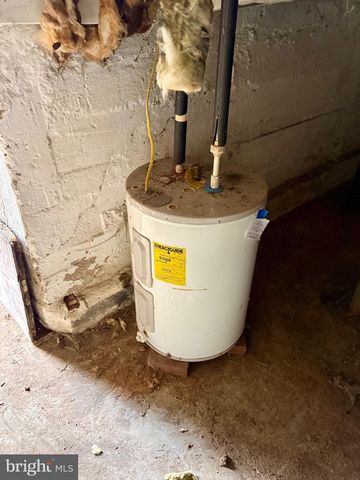 127 HIGHLAND AVE, Pennsville, NJ 08070