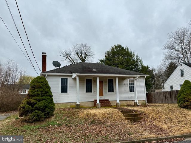 127 HIGHLAND AVE, Pennsville, NJ 08070