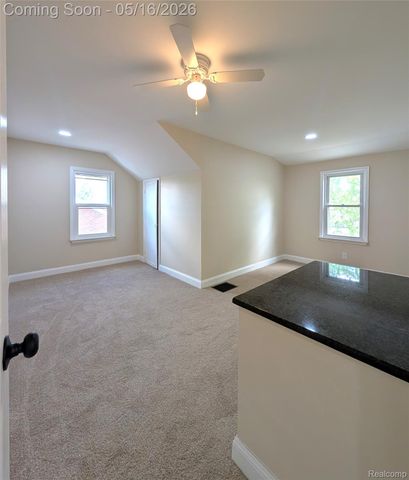 12728 Saint Marys Street, Detroit, MI 48227