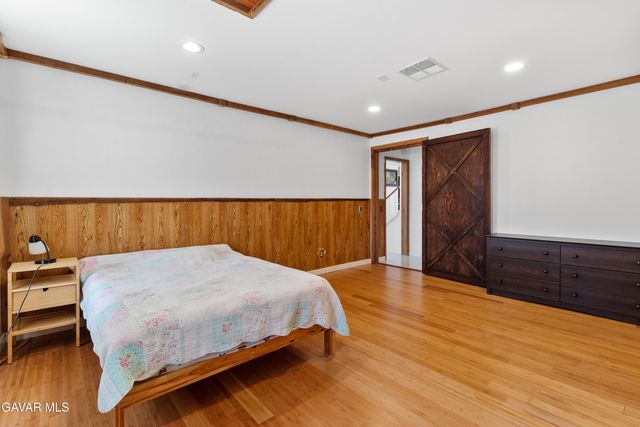 1631 Roseglen Place, Palmdale, CA 93550