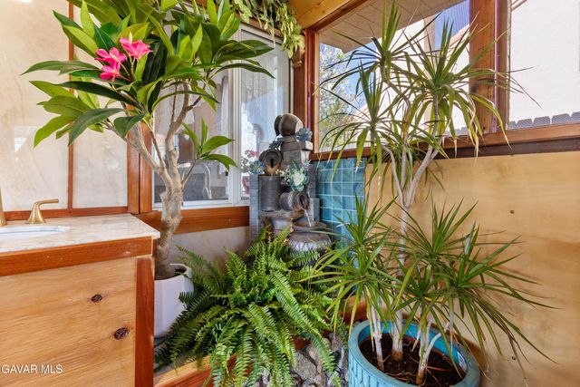 1631 Roseglen Place, Palmdale, CA 93550