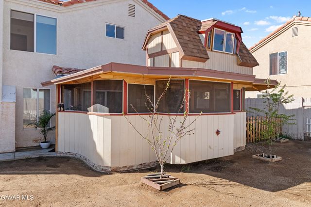 1631 Roseglen Place, Palmdale, CA 93550