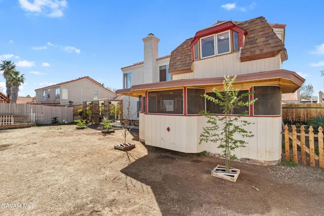 1631 Roseglen Place, Palmdale, CA 93550