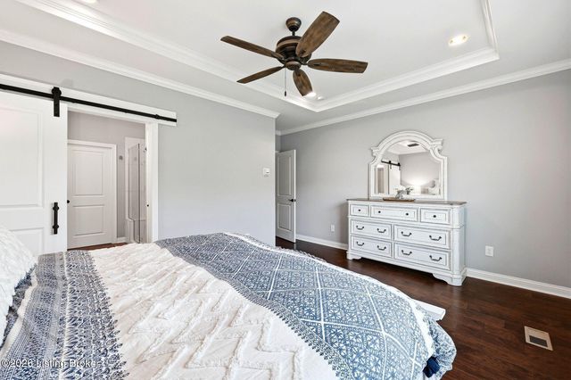 5801 Brentwood Dr, Crestwood, KY 40014