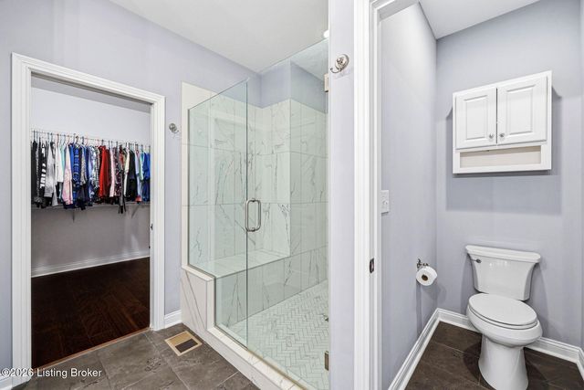 5801 Brentwood Dr, Crestwood, KY 40014
