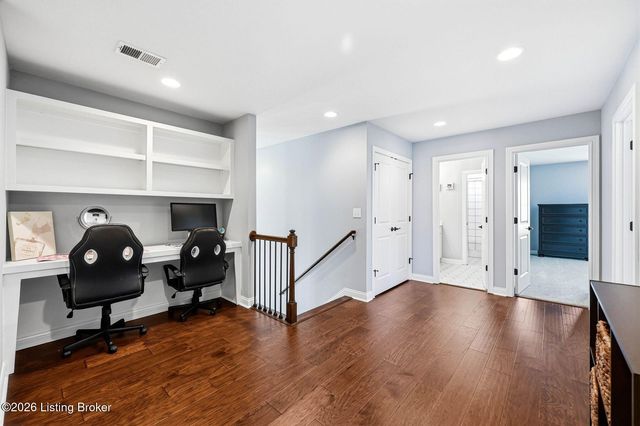 5801 Brentwood Dr, Crestwood, KY 40014