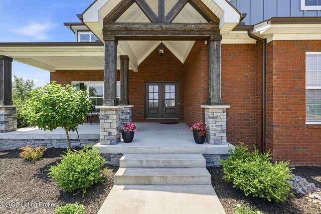 5801 Brentwood Dr, Crestwood, KY 40014