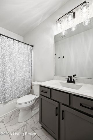 5801 Brentwood Dr, Crestwood, KY 40014