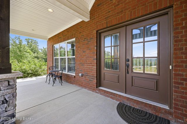 5801 Brentwood Dr, Crestwood, KY 40014