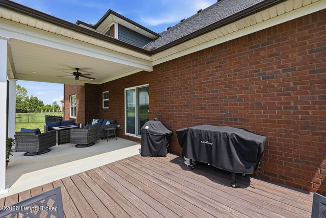 5801 Brentwood Dr, Crestwood, KY 40014