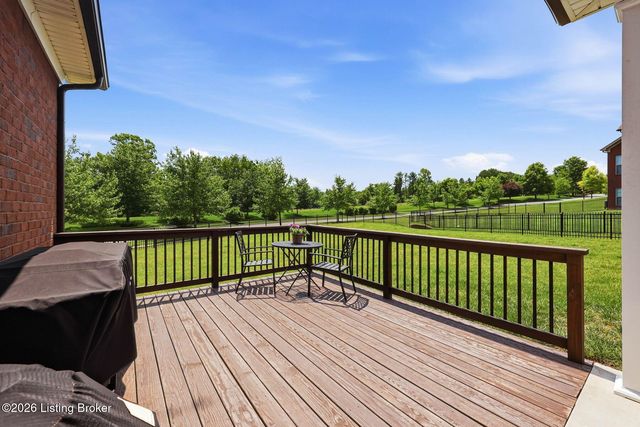 5801 Brentwood Dr, Crestwood, KY 40014