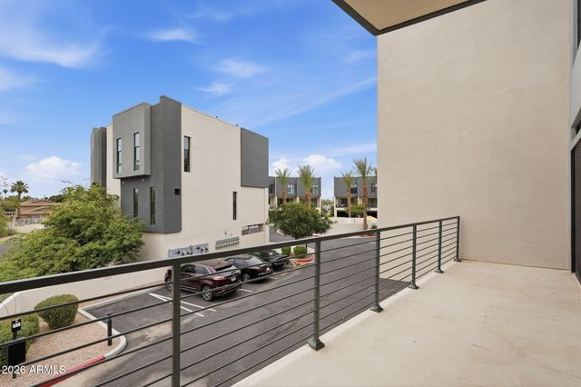 1401 N GRANITE REEF Road 1019, Scottsdale, AZ 85257
