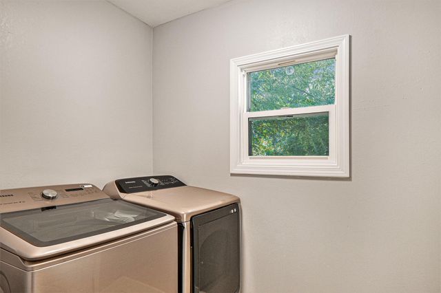 769 Randolph Street, Leoni Twp, MI 49203