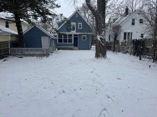 769 Randolph Street, Leoni Twp, MI 49203