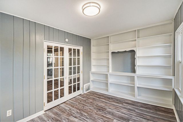 769 Randolph Street, Leoni Twp, MI 49203