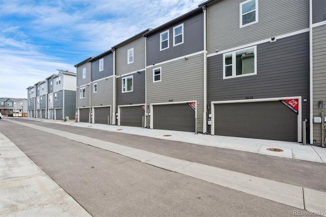 2658 W 68th Avenue, Westminster, CO 80221