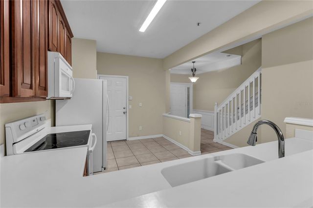 3336 SHALLOT DRIVE 107, Orlando, FL 32835